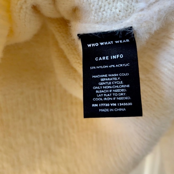 Off-white turtleneck SOFT Sweater: WHO WHAT WEAR - Picture 4 of 4